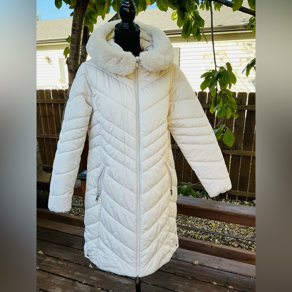 Nice long puffer coat ☃️☃️
